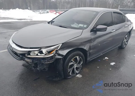 2017 Honda Accord Lx z USA, uszkodzony, nr VIN 1HGCR2F34HA089563